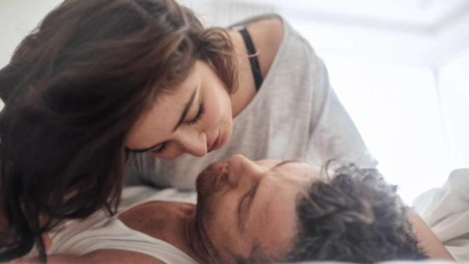 Girls, do you like it when your boyfriend tells you how sexy you are?