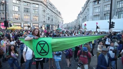 Extinction Rebellion: What do they want and is it realistic and is it coming to a city near you?