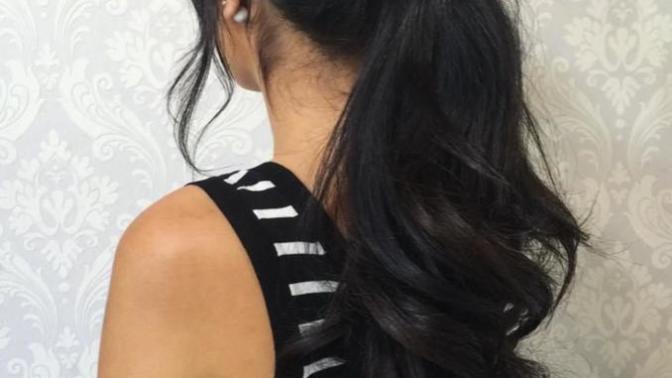 Which hairstyle is attractive?