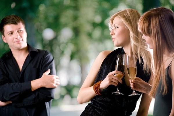Does it matter whether your potential SO is more or less attractive than you?