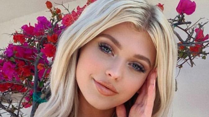 Which super gorgeous blonde is more attractive?