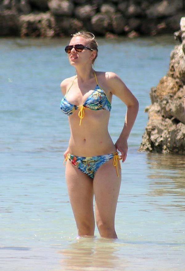 What celebrity is hottest in a bikini?