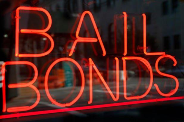 Should the U. S. abolish the bail system?