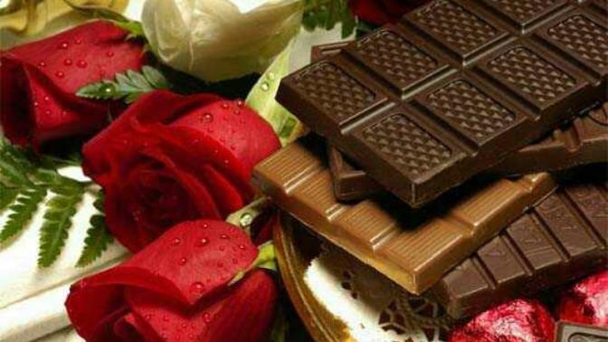 Ladies, what are the best romantic gifts that impress you?
