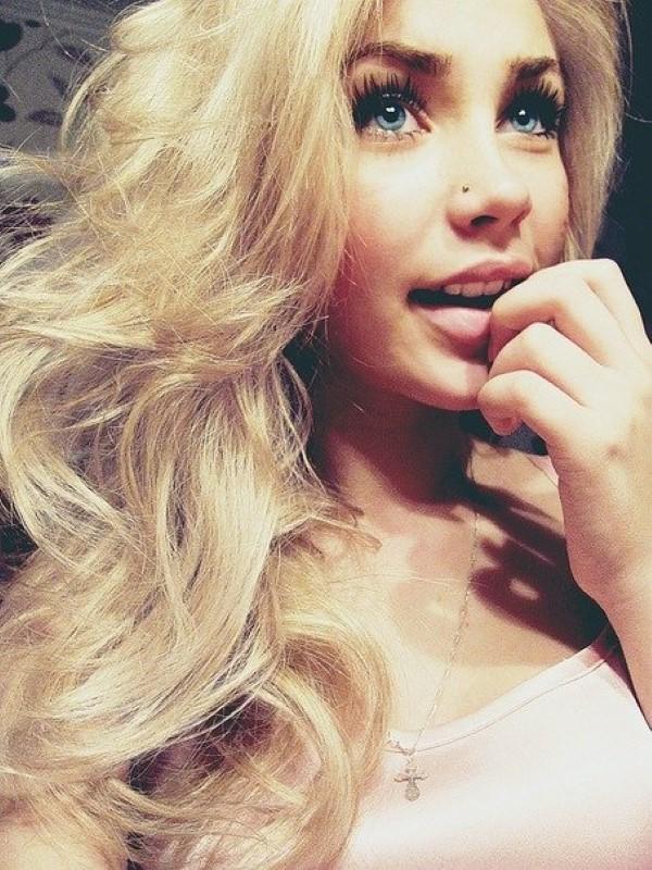 What’s your ideal female nose?