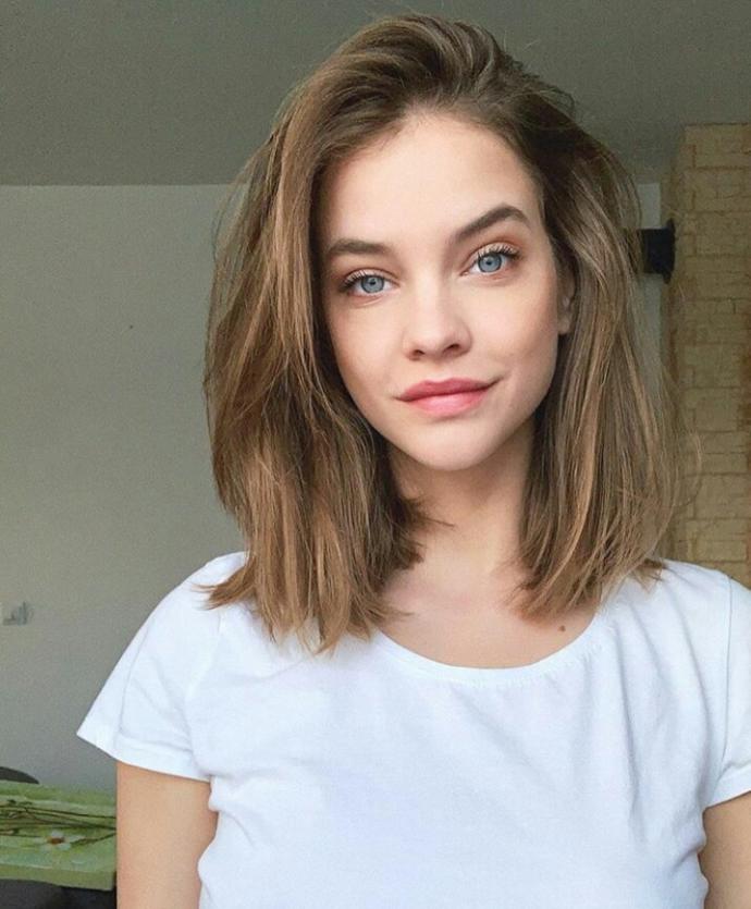 Who do you think is prettier or better looking - Taylor Hill or Barbara Palvin?