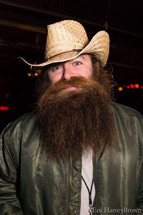 Girls, What type of guys facial hair style do you find, most attractive?