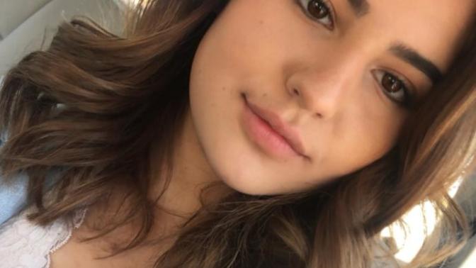 What makeup look would look best on me?