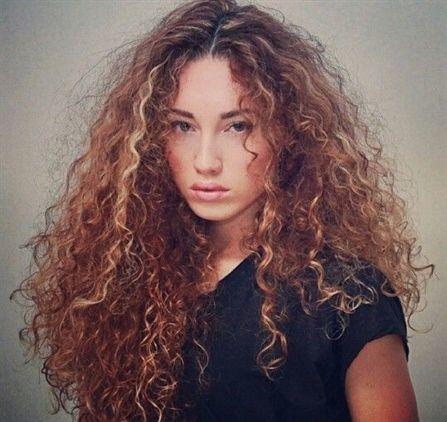 Is frizzy/wild or messy hair unattractive?
