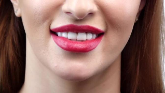 Are big/wide teeth unattractive?