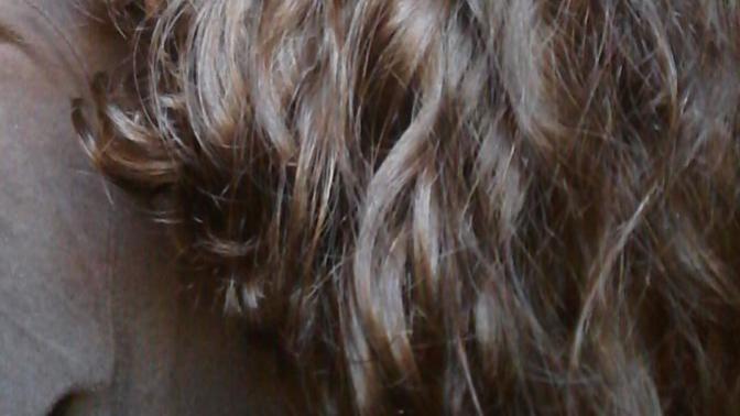Would pink dip dye revive my natural hair colour?