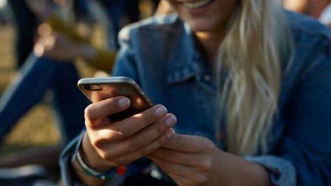 Will you be happy if your partner is still actively involved in her dating site?
