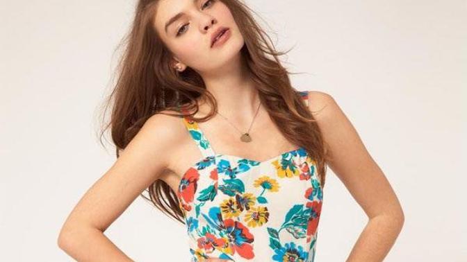 Are These Clothing Styles Something You'd Check A Girl Out In?