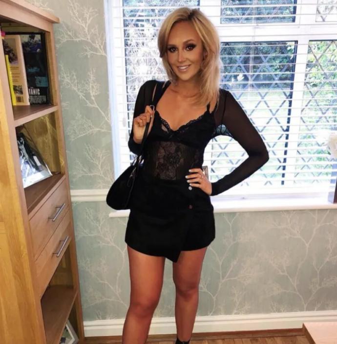 Poll: which girl is the hottest?