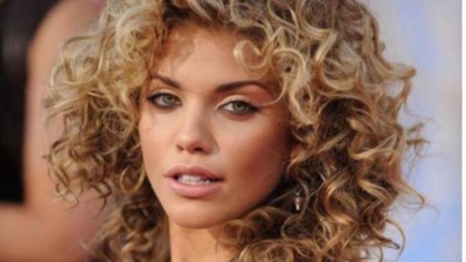 Why do people hate curly hair?