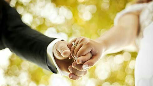 I want to make a girl as my 'best man' would it be insulting according to the customs of marriage?