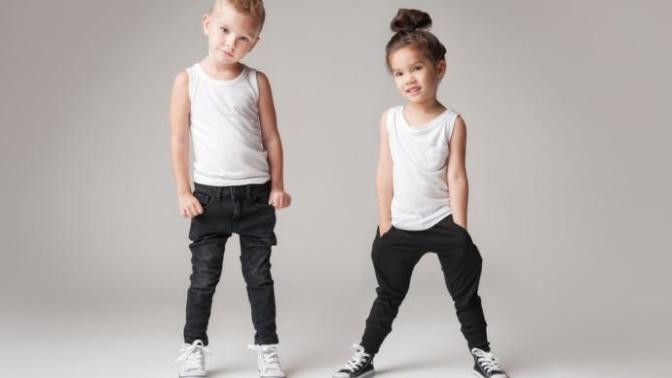 Should parents raise their kids gender neutral and have gender neutral roles as parents?