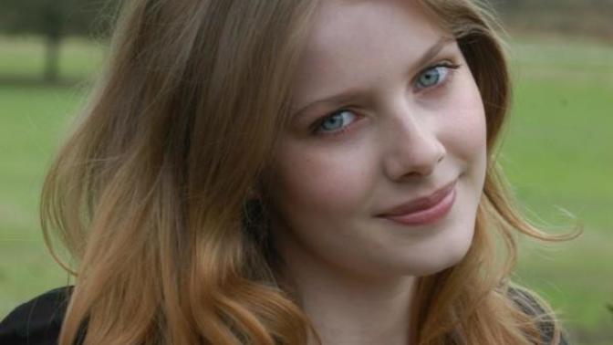 Do you think Rachel Hurd- Wood is pretty?