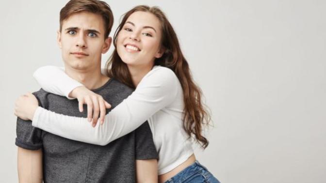 Clingy or distant: In a relationship, which do you prefer for your other half?