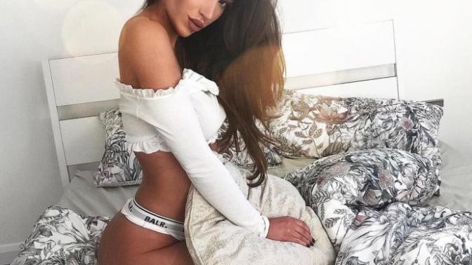 Guys, would you prefer a lady or an insta hoe?