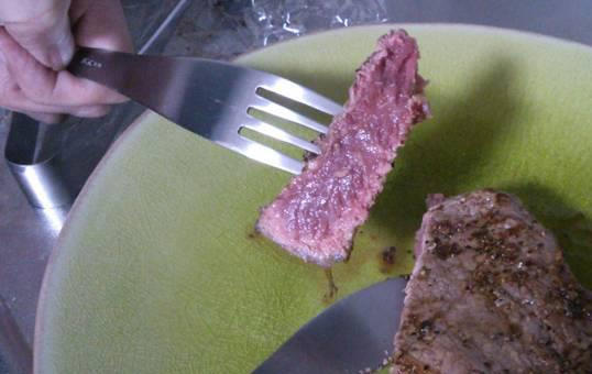 Do you find men who can cook desirable? Or if you're a guy, can you cook?
