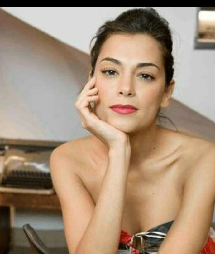 Do you find olive skin attractive on girls?
