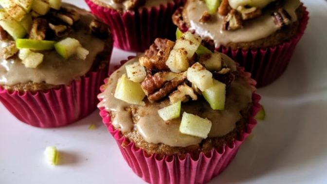 ❤️ What do you think of my Maple Glazed Apple Spice Cake Cupcakes?