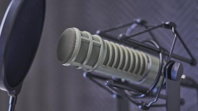 Would you listen to a GAG Dating Podcast?