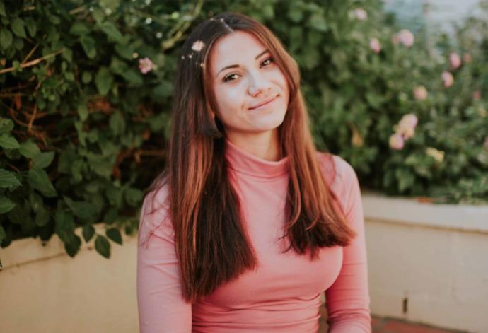 Would you prefer dating a low or high maintenance girl and why?