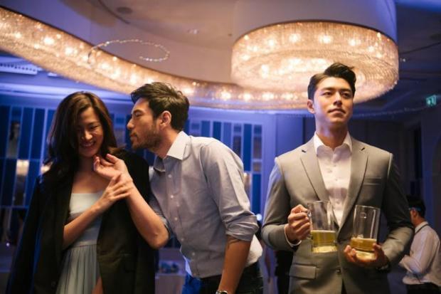 What do you do when you feel like a third wheel in your BFF's relationship?