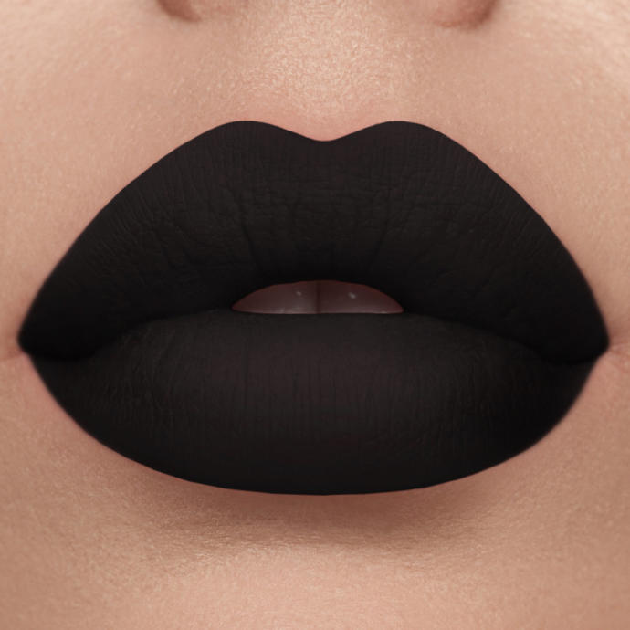 Do You Like Black Lipstick? How Does One Pull It Off?