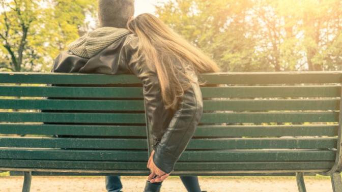 What are some good date ideas that do not cost a lot of money?