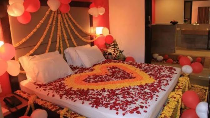 Girls, do you expect decorated room for your 1st wedding night?