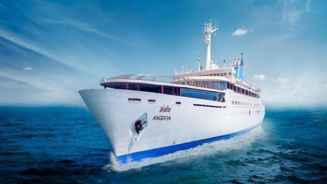 Is it easy to meet people to hang out with on Cruises?