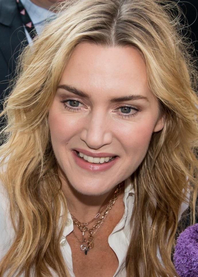 Would you consider Kate Winslet to be the hottest/sexiest English/British actress in history?