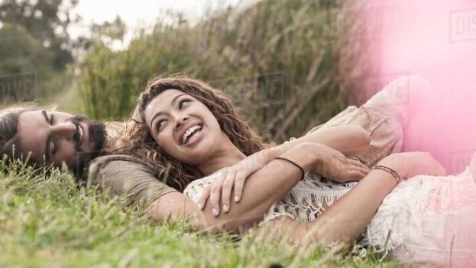 Would you enjoy cloud-watching on a date?