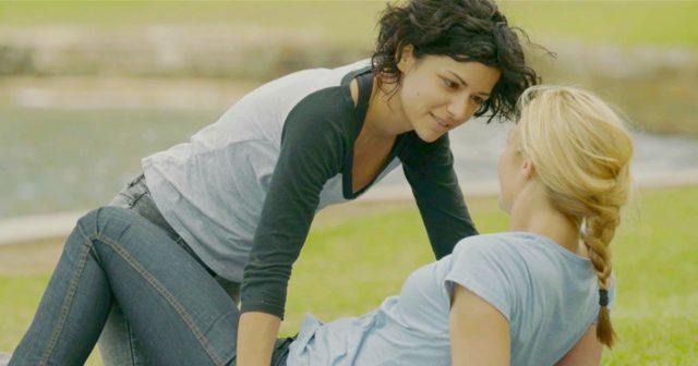 LESBIAN/BI GIRLS... have you experienced difficulty finding other lesbian/bi girlfriends to date or just be friends with?