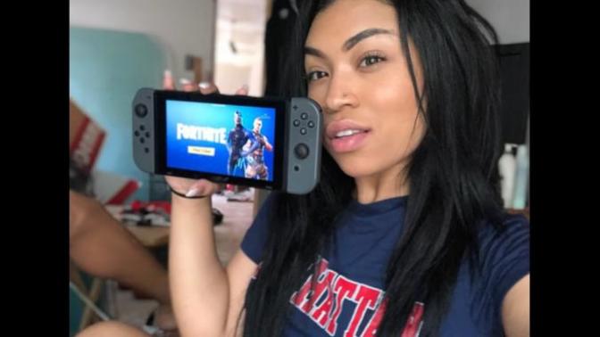 Which Nintendo switch Asian girl would you date Gray or Neon?