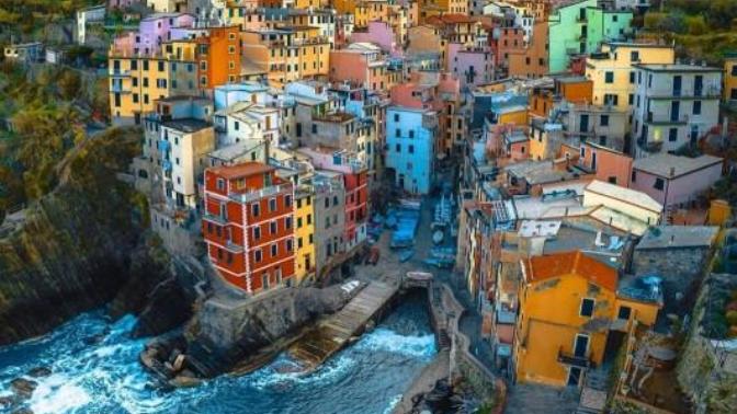 Would you like to visit Cinque Terre villages on the coast of Liguria, Italy?