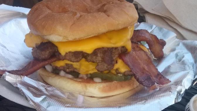 (Part 2) How does this burger and Chili Cheese Fries look?