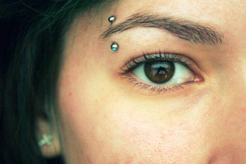 Which type of piercing do you think looks better? 