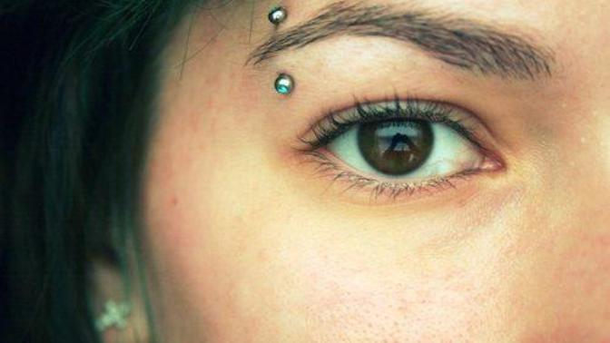Which type of piercing do you think looks better?