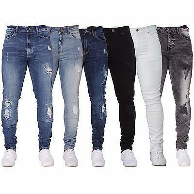 Are men's skinny jeans no longer popular?