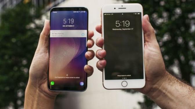 Do most people keep their phone numbers when they switch phones?