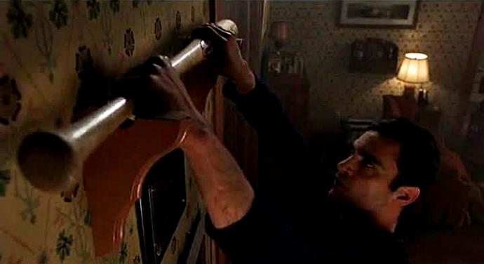 Can you explain a movie plot badly?