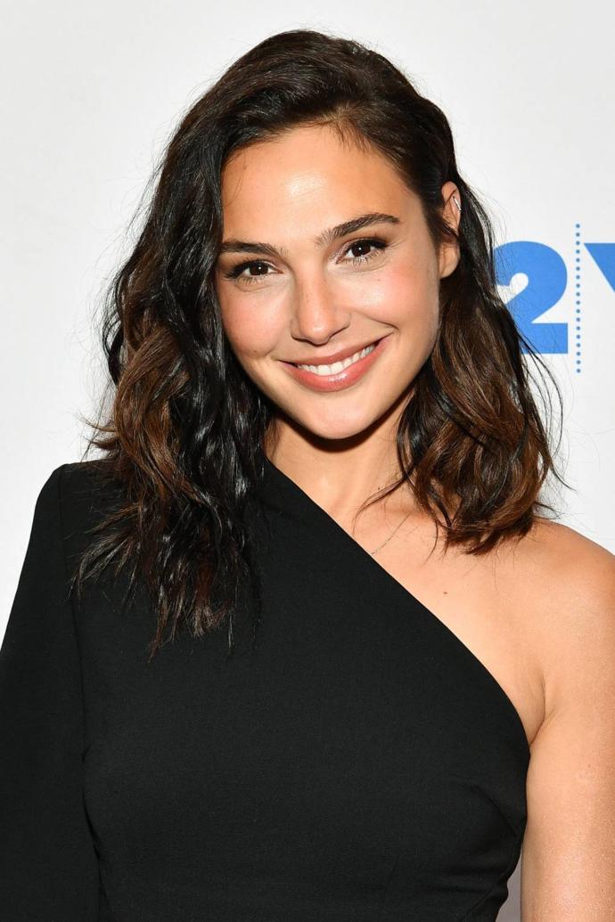 Is Gal Gadot pretty?