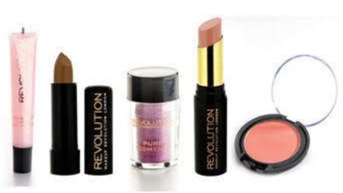 Why do female accesories smell so good?