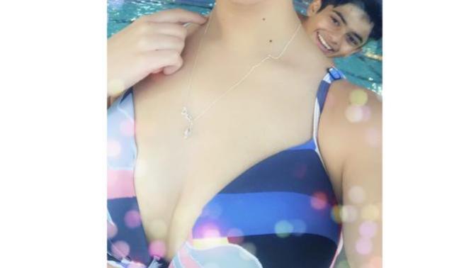 Is it possible for boobs to grow a lot at 19 without gaining any weight at all?