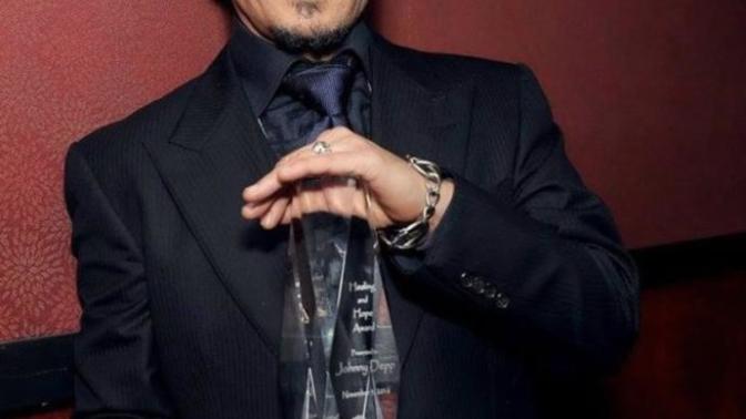 Isn’t Johnny Depp the hottest man ever?