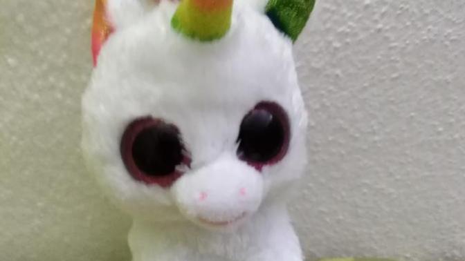😅 Dose anyone else fear that stuffed animals have feelings?